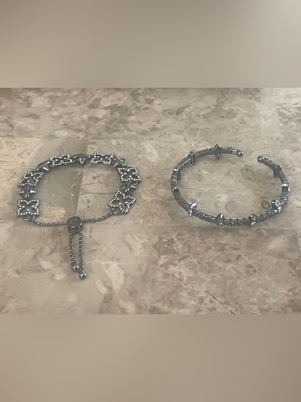 2 BOMB PARTY BP Dark charcoal Crystal  Link Bracelets - Women's Jewelry